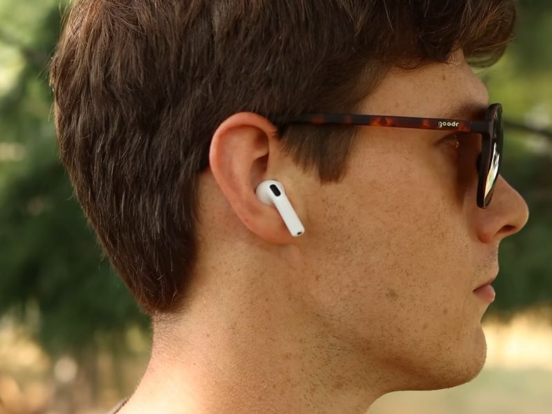 Apple AirPods 4